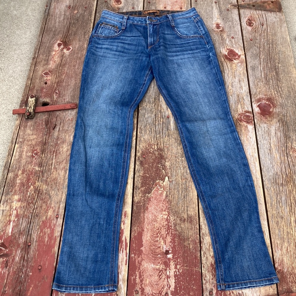 ☀️Joe’s Wild slim straight jeans